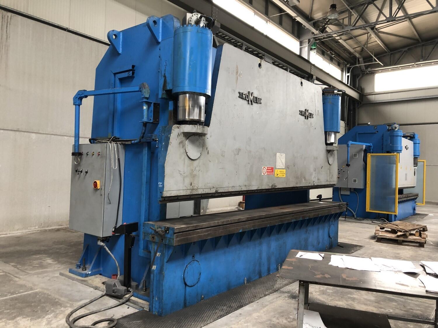 Lot Romec press brake