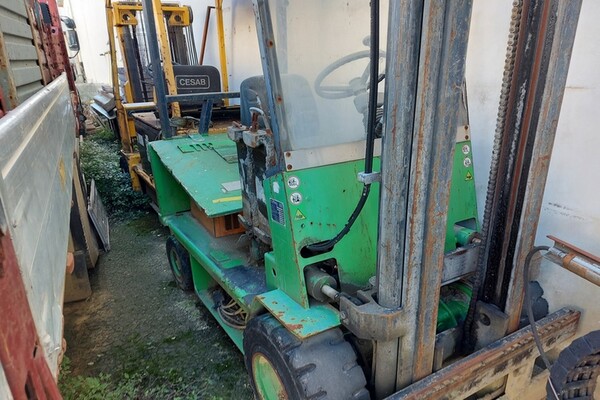 5#5619 Autocarro Renault e mezzi di sollevamento interno in vendita - foto 13