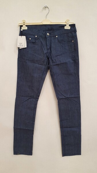 2#5622 Jeans donna Ferrè in vendita - foto 15