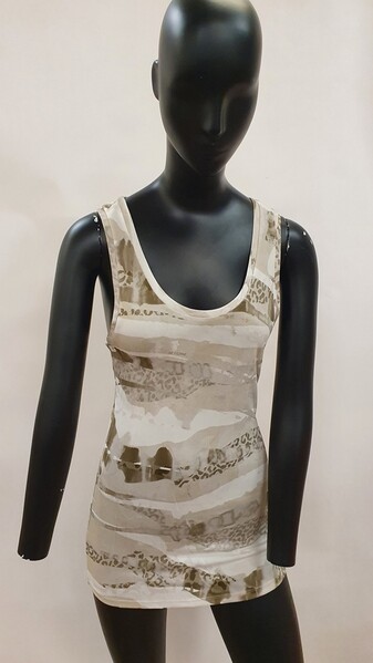 6#5622 T-shirts donna Ferrè in vendita - foto 10