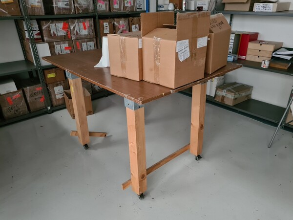 4#5634 Prodotti finiti e arredi ufficio in vendita - foto 37