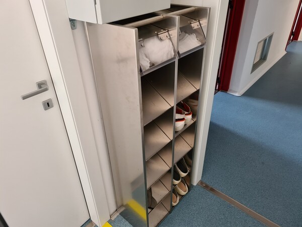 4#5634 Prodotti finiti e arredi ufficio in vendita - foto 39