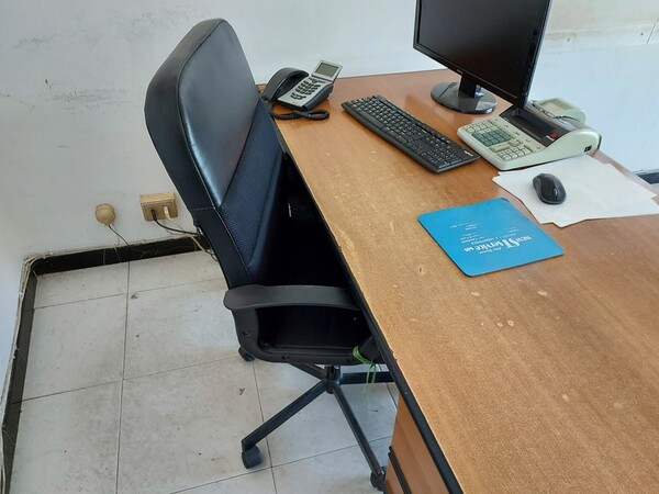 15#5640 Arredi e attrezzature elettroniche ufficio in vendita - foto 5