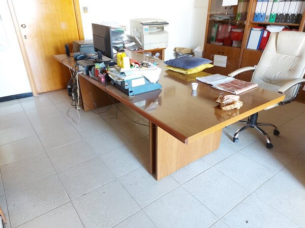 15#5640 Arredi e attrezzature elettroniche ufficio in vendita - foto 24