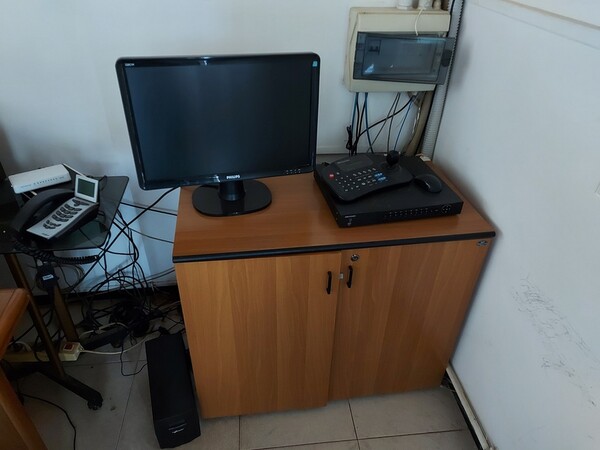 15#5640 Arredi e attrezzature elettroniche ufficio in vendita - foto 49
