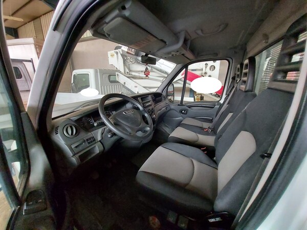 15#5641 Autocarro Iveco Daily 35S15 in vendita - foto 16