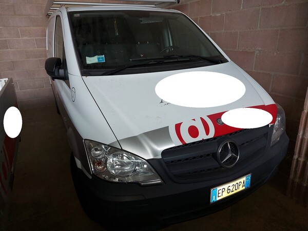 17#5641 Autocarro Mercedes Benz Vito in vendita - foto 2