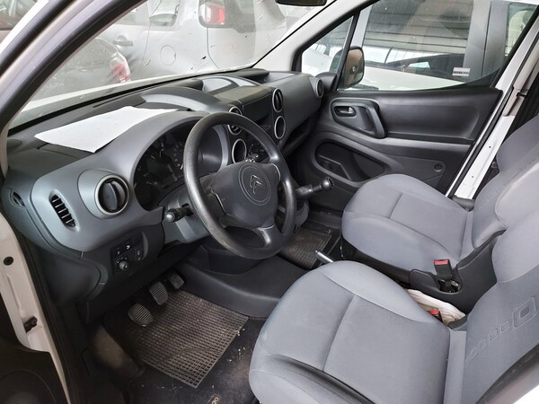 19#5641 Autovettura Citroen Berlingo in vendita - foto 7