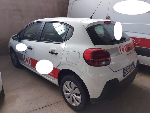 Autocarri in vendita