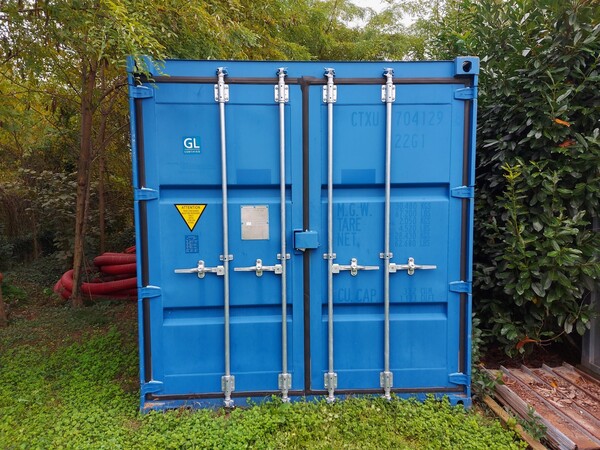 27#5641 Container navale e  taglierina carta Dahle in vendita - foto 1