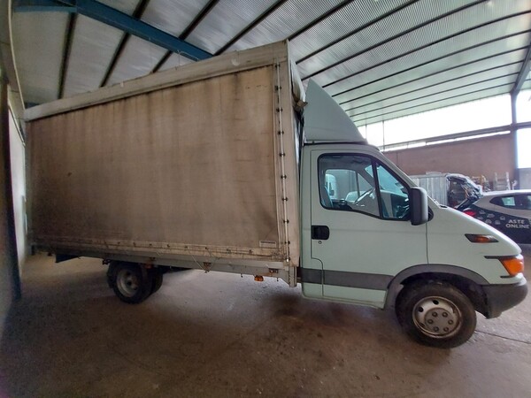 3#5641 Autocarro Iveco in vendita - foto 8