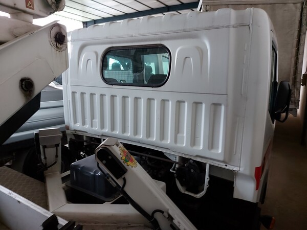 4#5641 Nissan Cabstar con piattaforma aerea Isoli in vendita - foto 16
