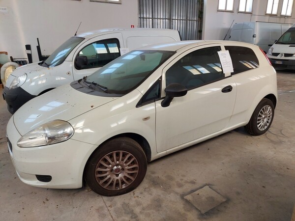 1#5642 Automobile Fiat Punto in vendita - foto 7