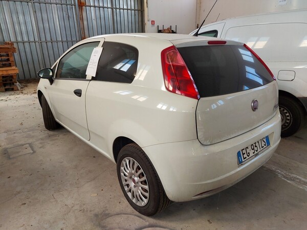 1#5642 Automobile Fiat Punto in vendita - foto 8