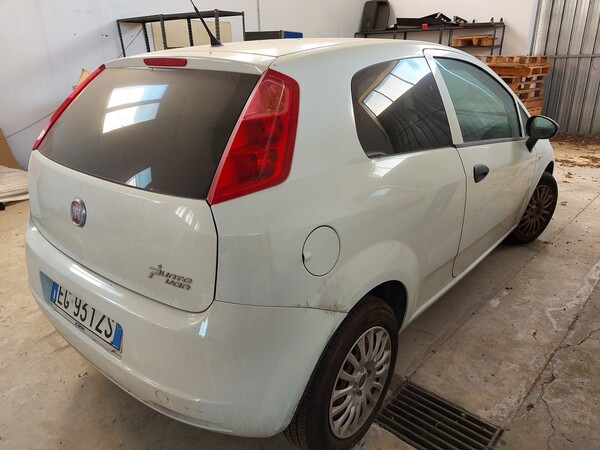 1#5642 Automobile Fiat Punto in vendita - foto 19