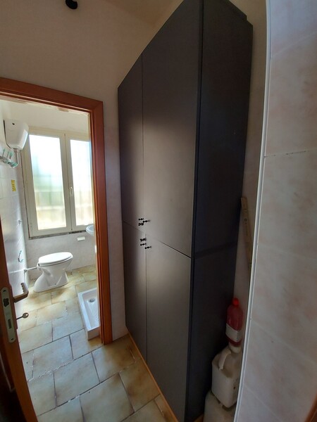6#5642 Arredi ufficio in vendita - foto 3