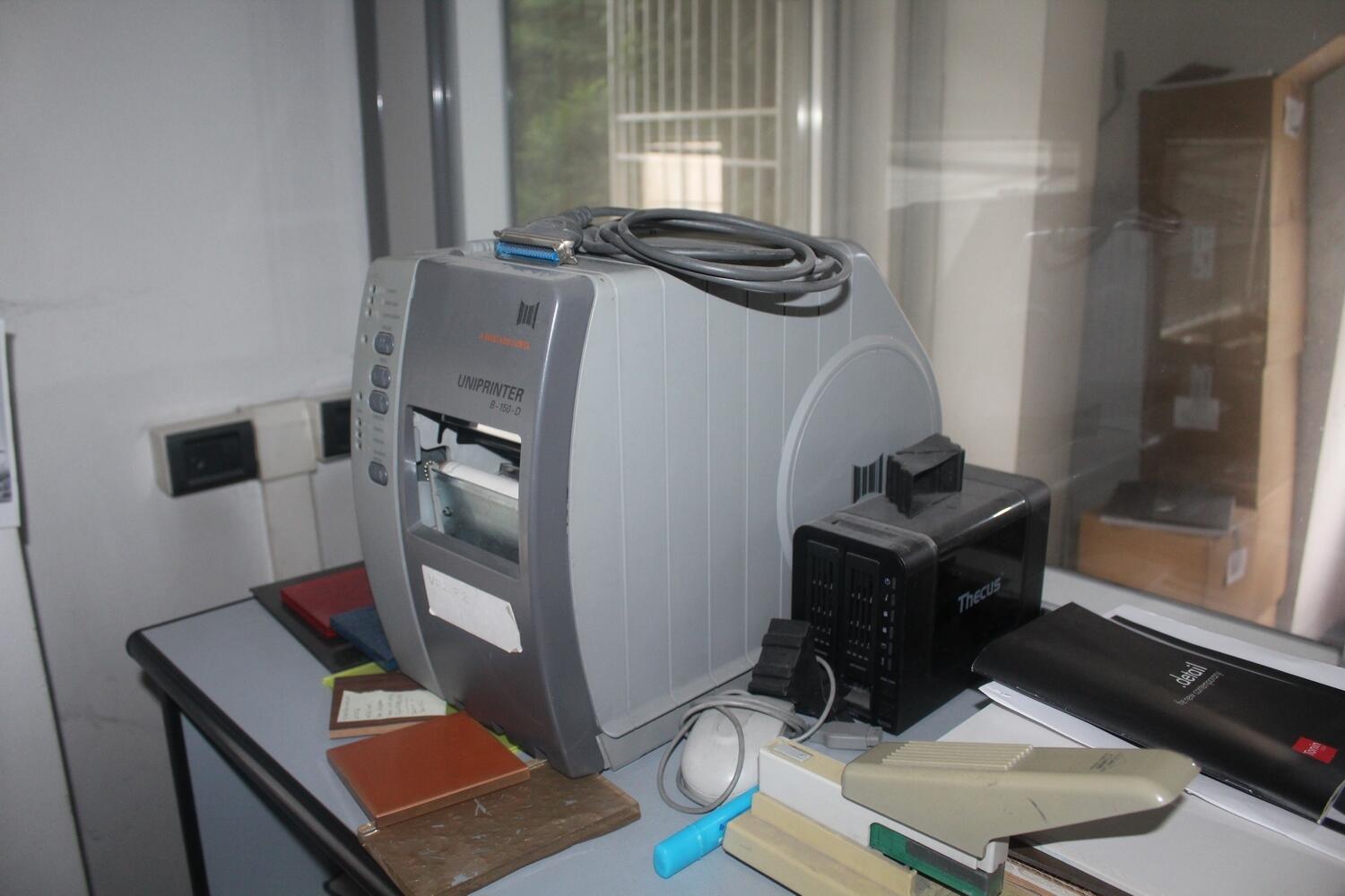 Lot Electronic office equipment