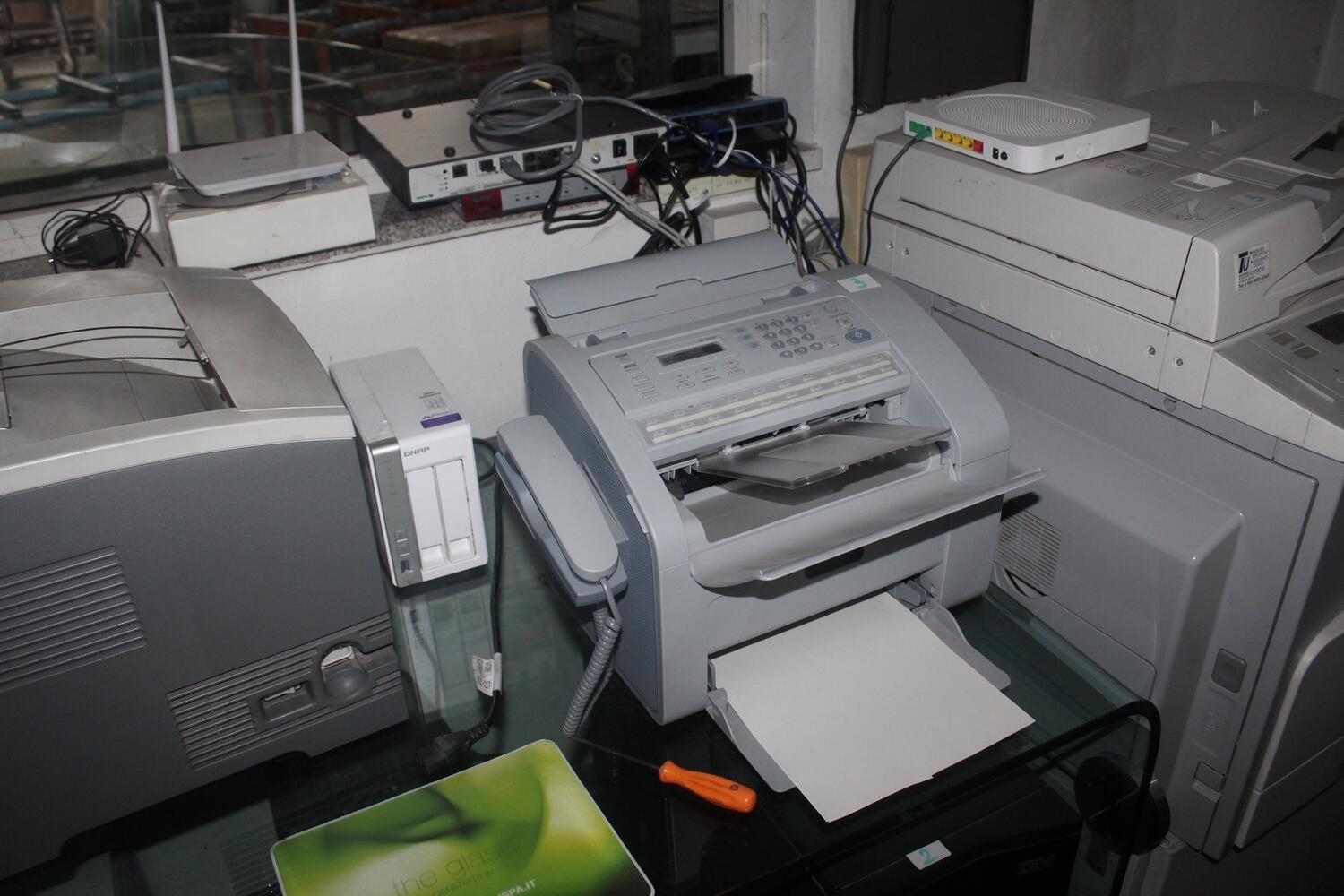 Lot Electronic office equipment