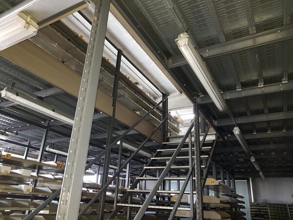 14#5645 Scaffalatura metallica in vendita - foto 1