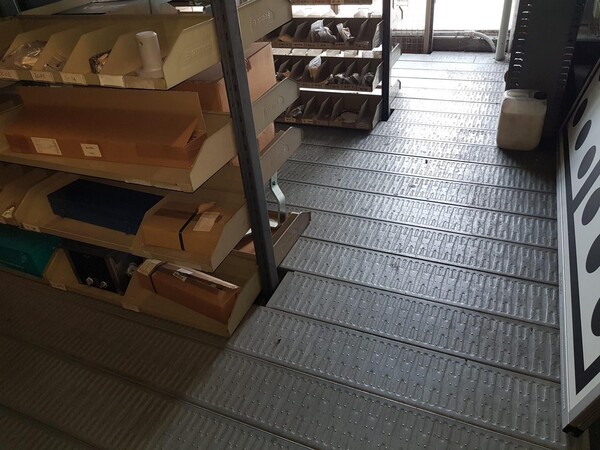 14#5645 Scaffalatura metallica in vendita - foto 4