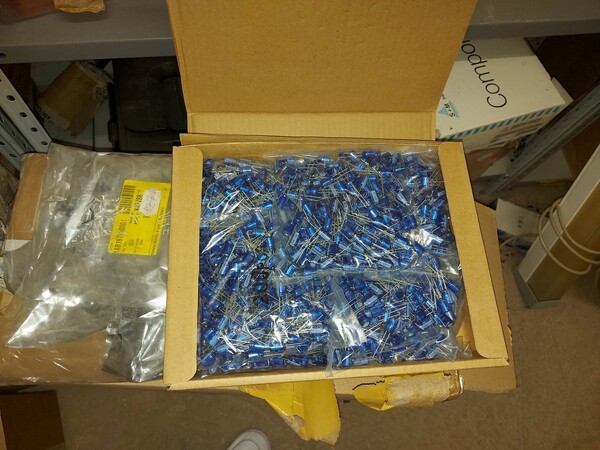 1#5650 Materiale elettrico e componenti elettronici in vendita - foto 39