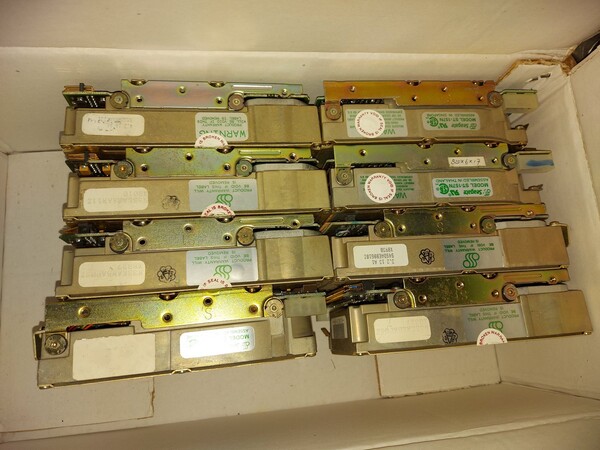 1#5650 Materiale elettrico e componenti elettronici in vendita - foto 101