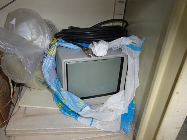 1#5659 Arredo e attrezzatura di ufficio in vendita - foto 4