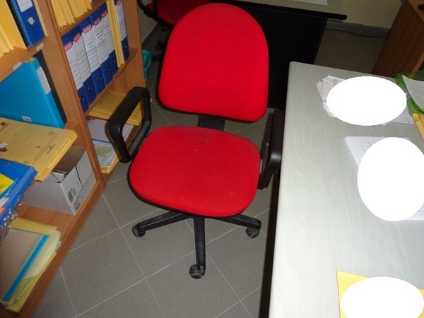 1#5659 Arredo e attrezzatura di ufficio in vendita - foto 13