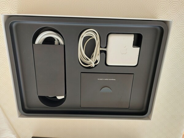 4#5660 Mac Book Pro in vendita - foto 3