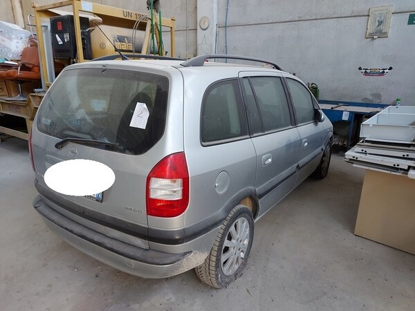 1#5665 Autovettura Opel Zafira in vendita - foto 3