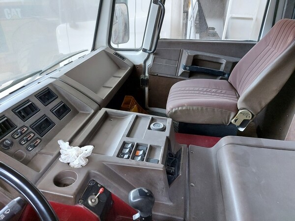 4#5665 Camion Perlini in vendita - foto 14