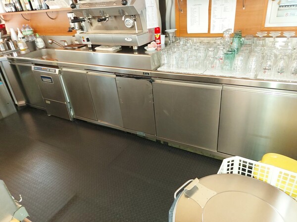 Attrezzature bar e ristoranti in vendita