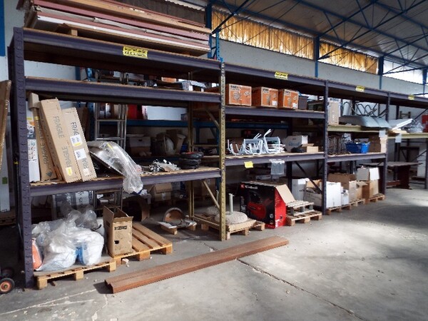 Logistica in vendita
