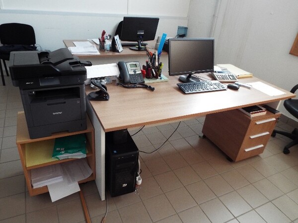 11#5672 Attrezzature elettroniche e arredi ufficio in vendita - foto 19