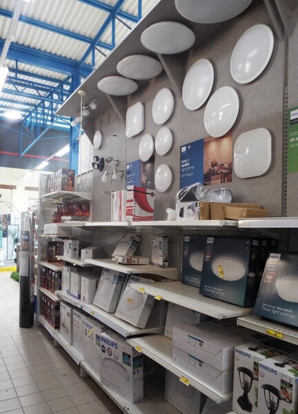 22#5672 Lampadari led Legnobrico e faretti in vendita - foto 10