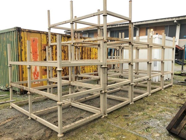 2#5675 Pallets in ferro in vendita - foto 1