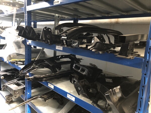 5#5679 Ricambi per carrozzeria in vendita - foto 100