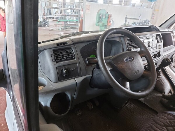 8#5684 Autocarro Ford Transit in vendita - foto 10