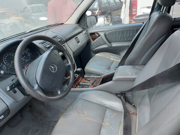 5#5693 Automobile Mercedes ML270 in vendita - foto 11