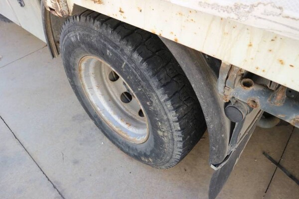 20#5694 Autocarro Iveco con Gru in vendita - foto 6
