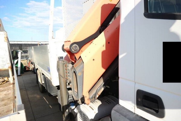 20#5694 Autocarro Iveco con Gru in vendita - foto 8