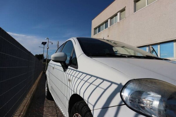22#5694 Autovettura Punto in vendita - foto 11