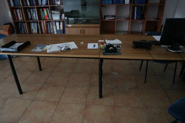 4#5694 Arredo e attrezzature da ufficio in vendita - foto 3