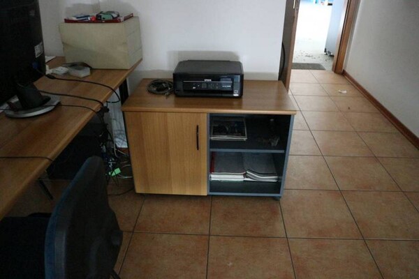4#5694 Arredo e attrezzature da ufficio in vendita - foto 4