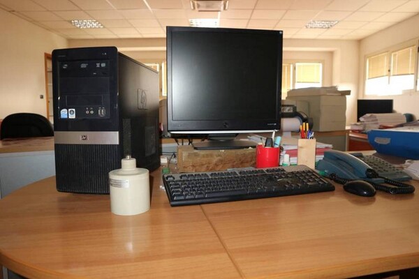 5#5694 Arredo e attrezzature da ufficio in vendita - foto 13