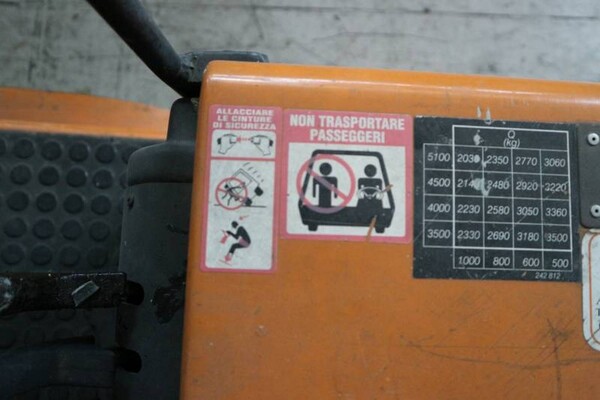 7#5694 Muletto Still e transpallet manuale in vendita - foto 9