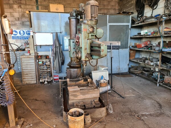 1#5695 Attrezzature e arredi officina in vendita - foto 2