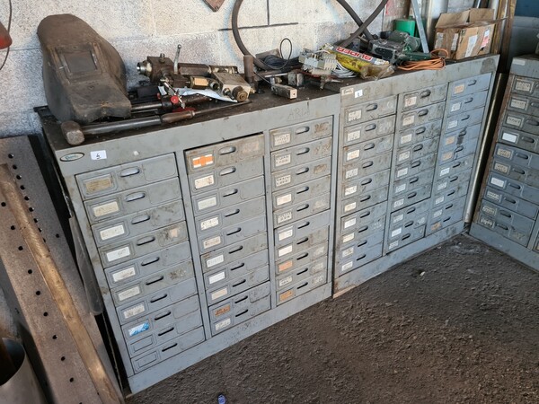 1#5695 Attrezzature e arredi officina in vendita - foto 16