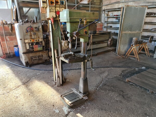 1#5695 Attrezzature e arredi officina in vendita - foto 22