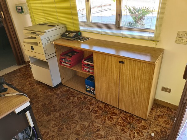 13#5695 Arredi e attrezzature per ufficio in vendita - foto 3